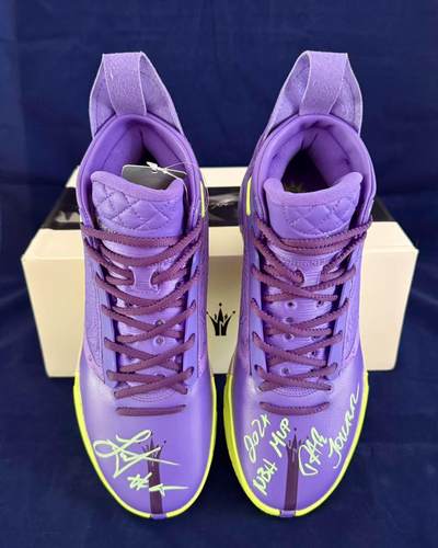 零元拍：尼古拉·约基奇 （Nikola Jokic）亲笔签名361°Joker1 GT Joker PE（约老师自己最爱小丑配色）完美的签名+2024NBA MVP和自己的昵称“THE JOKER”，一双入魂！ - 零元拍：尼古拉·约基奇 （Nikola Jokic）亲笔签名361°Joker1 GT Joker PE（约老师自己最爱小丑配色）完美的签名+2024NBA MVP和自己的昵称“THE JOKER”，一双入魂！