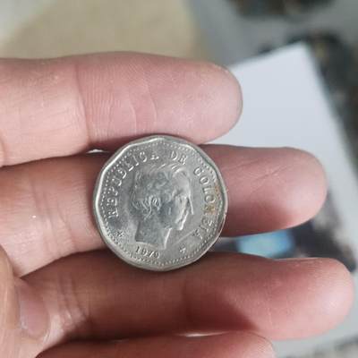 泡泡币外币第五十二场可代拍15038385335微信 - 哥伦比亚50皮