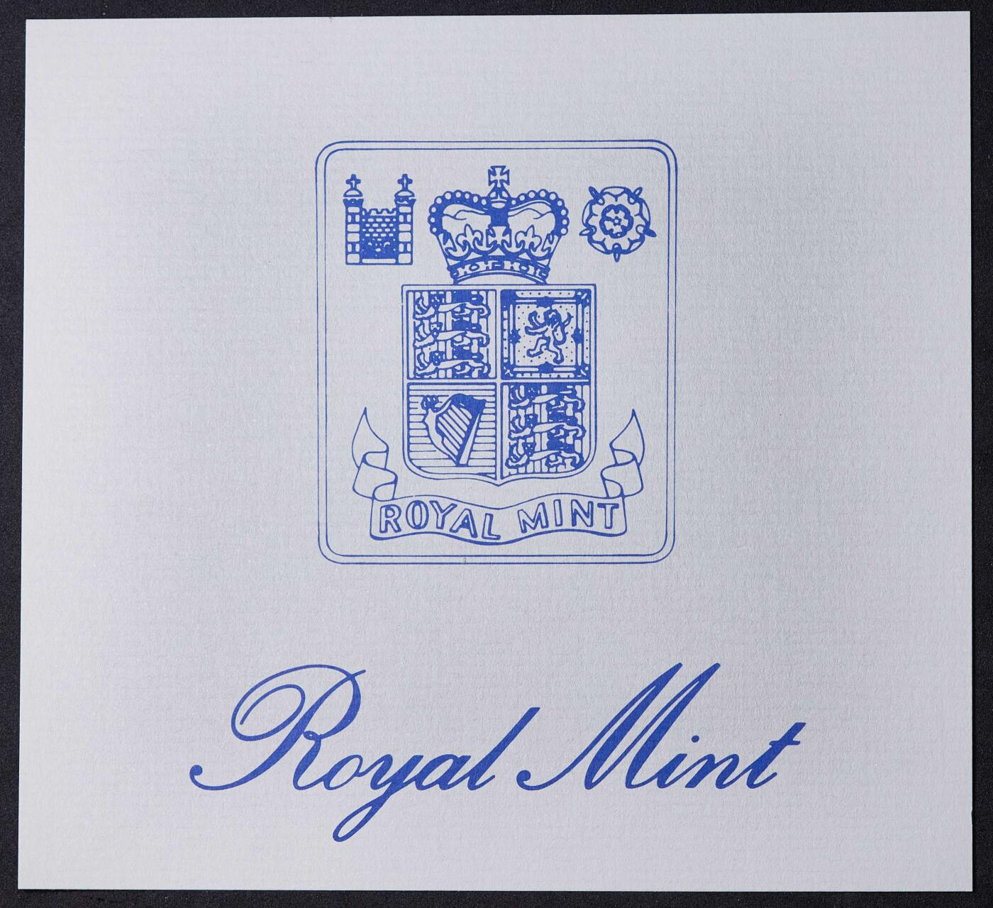 【俄甄集藏】2025年(040) 06-25星期三晚 19:00 全场包邮