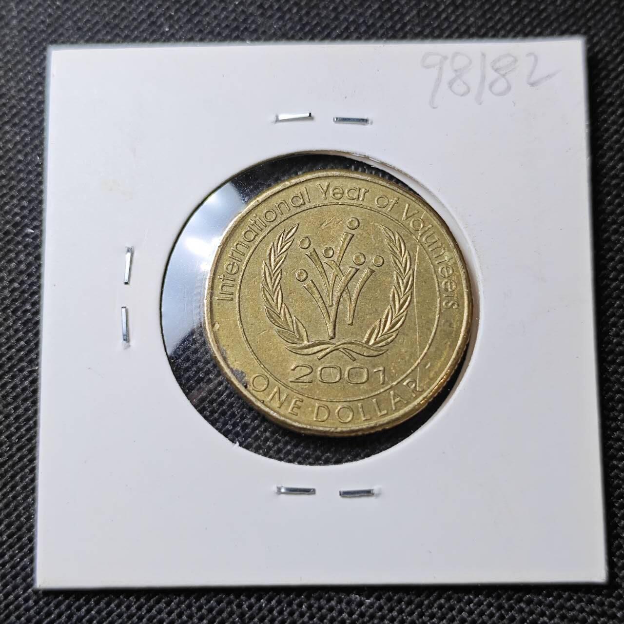 KK钱币收藏小铺 第298期 2月预留时间 周末发货  2001澳大利亚1元纪念币 少见