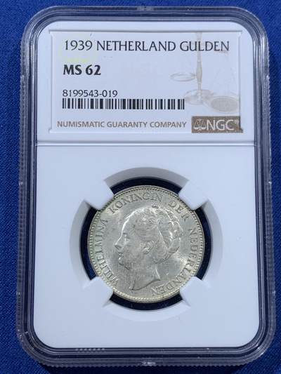 《竞宝斋》第392场 周日，周一，周二，3场连拍 （全场包邮） - NGC MS62 荷兰1939年威廉明娜女王 青年头像 1盾 银币 原光极品