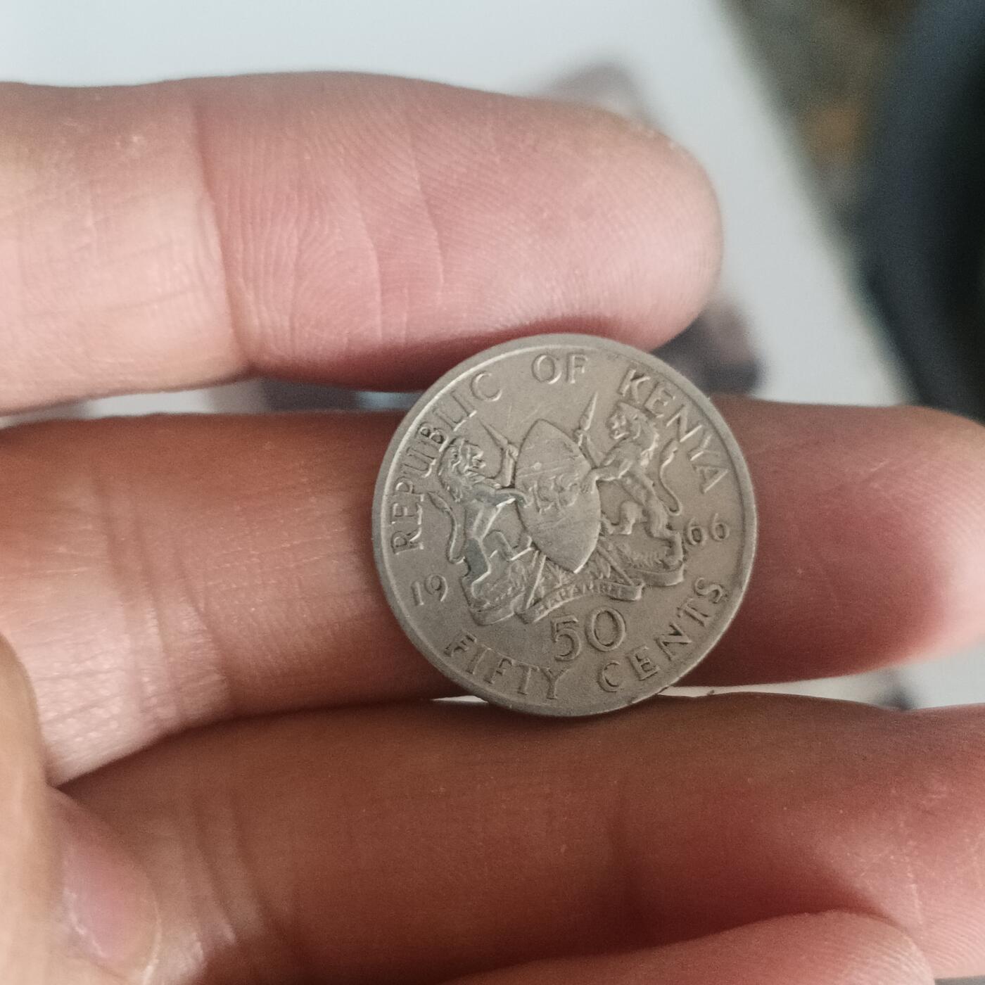 泡泡币外币第五十二场可代拍15038385335微信 肯尼亚无字版50分
