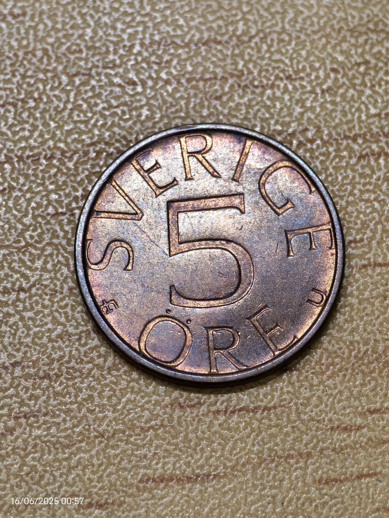 思丞收藏　外国散币第18场  瑞典1980年5欧尔