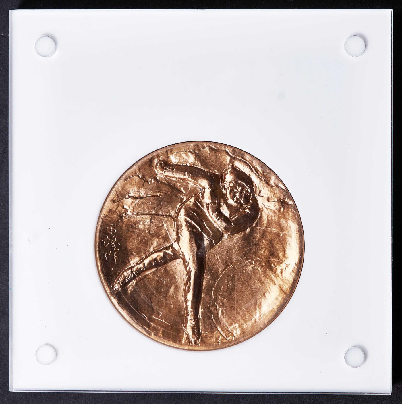 【俄甄集藏】2025年(040) 06-25星期三晚 19:00 全场包邮