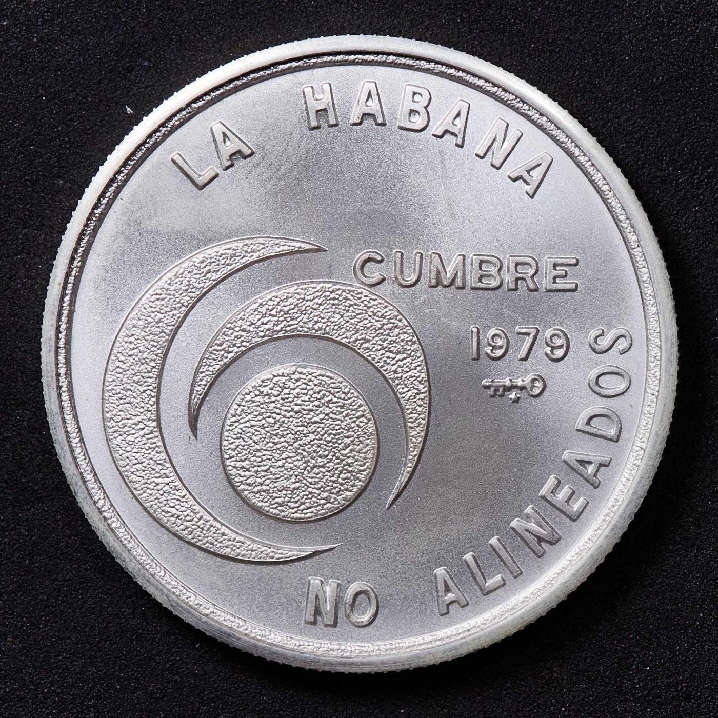 【俄甄集藏】2025年(040) 06-25星期三晚 19:00 全场包邮