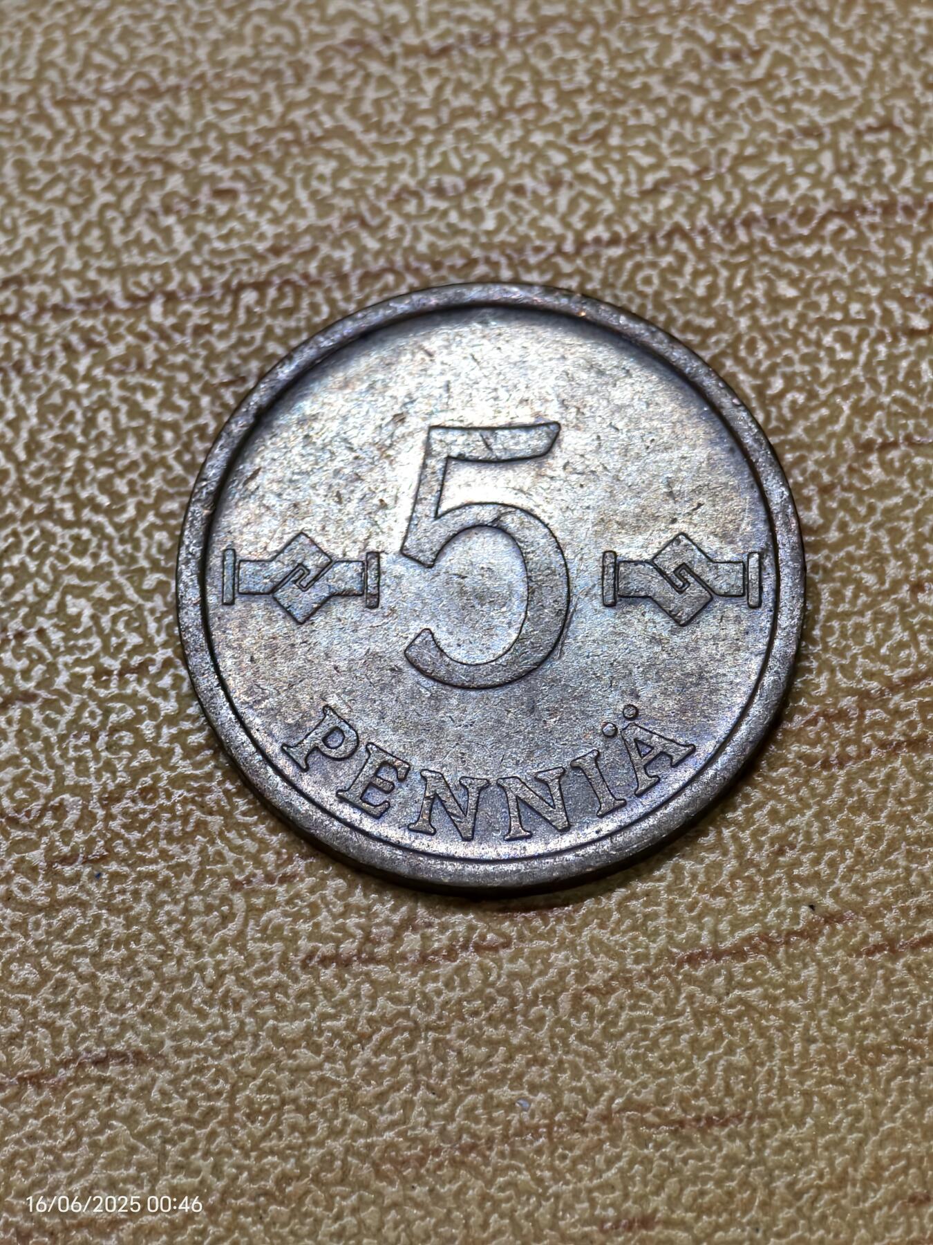 思丞收藏　外国散币第18场  芬兰1974年5盆尼