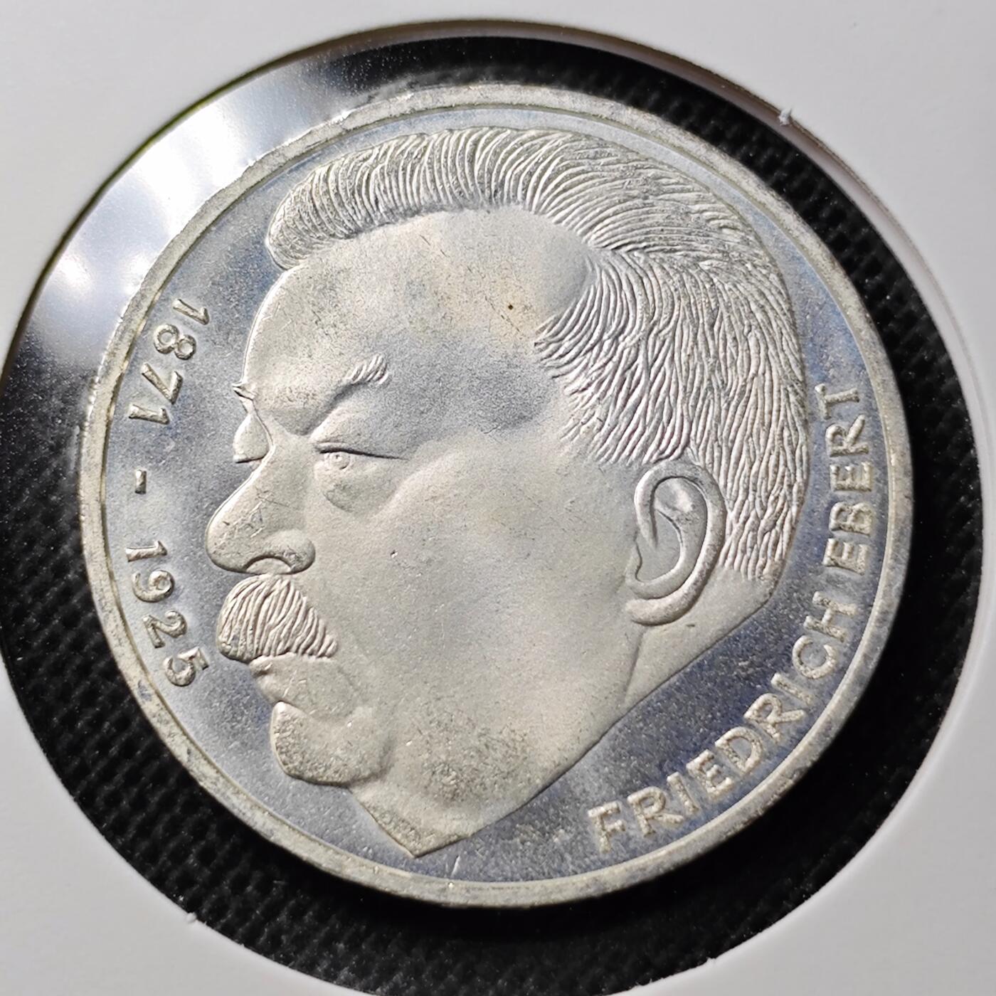 KK钱币收藏小铺 第300期 百期特拍3连拍第2场  周末发货   1975西德5马克纪念银币 好品