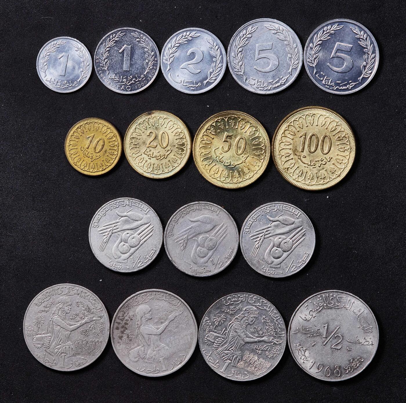 【俄甄集藏】2025年(040) 06-25星期三晚 19:00 全场包邮