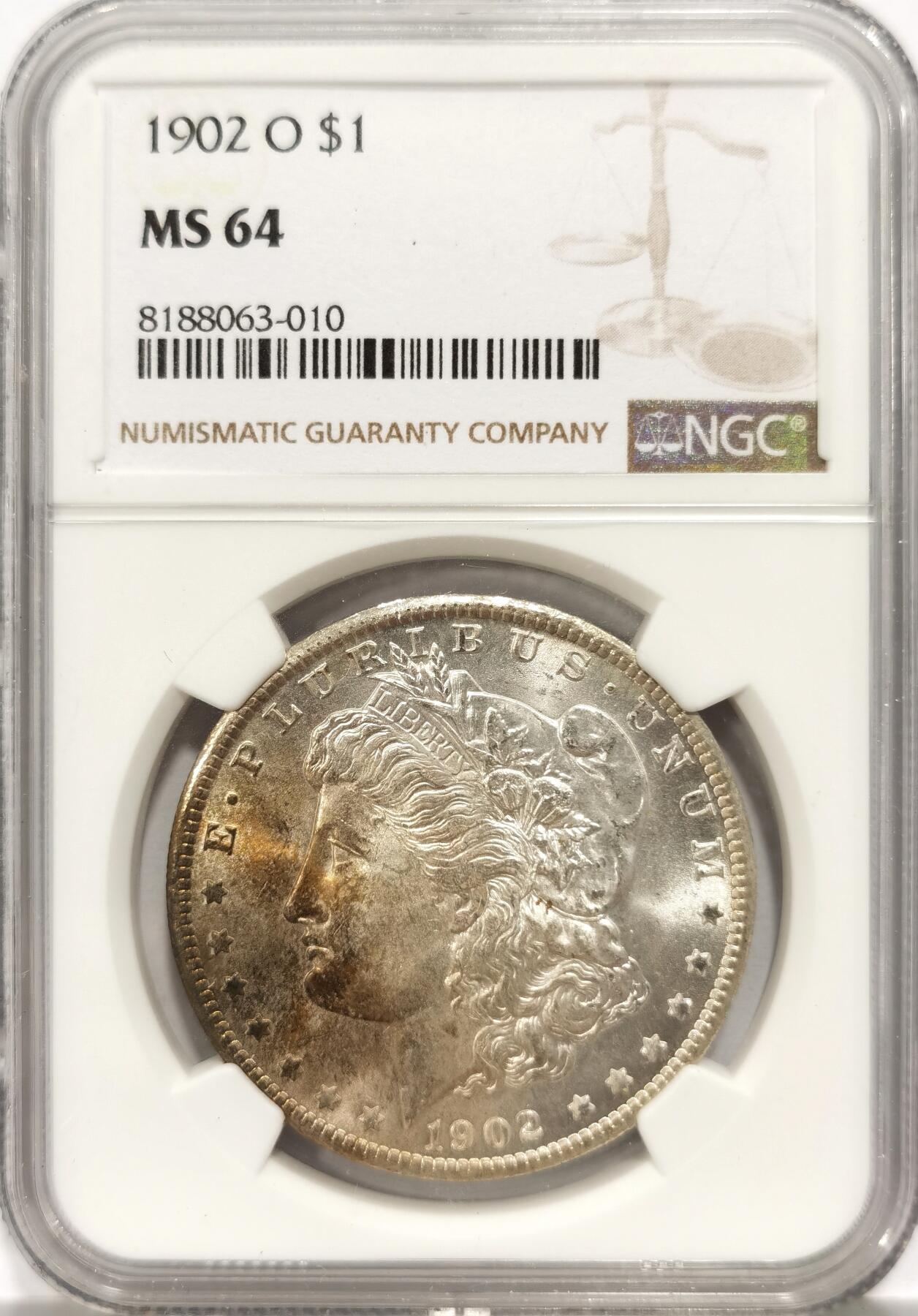【麦稀奇收藏嘉年华】 博洋堂美国及美洲钱币专场拍卖②暨第127期（全场包邮） 1902年美国摩根银币O版NGC-MS64，正面月牙彩包浆，反面清爽又干净，转光强烈细节优秀，状态极佳。