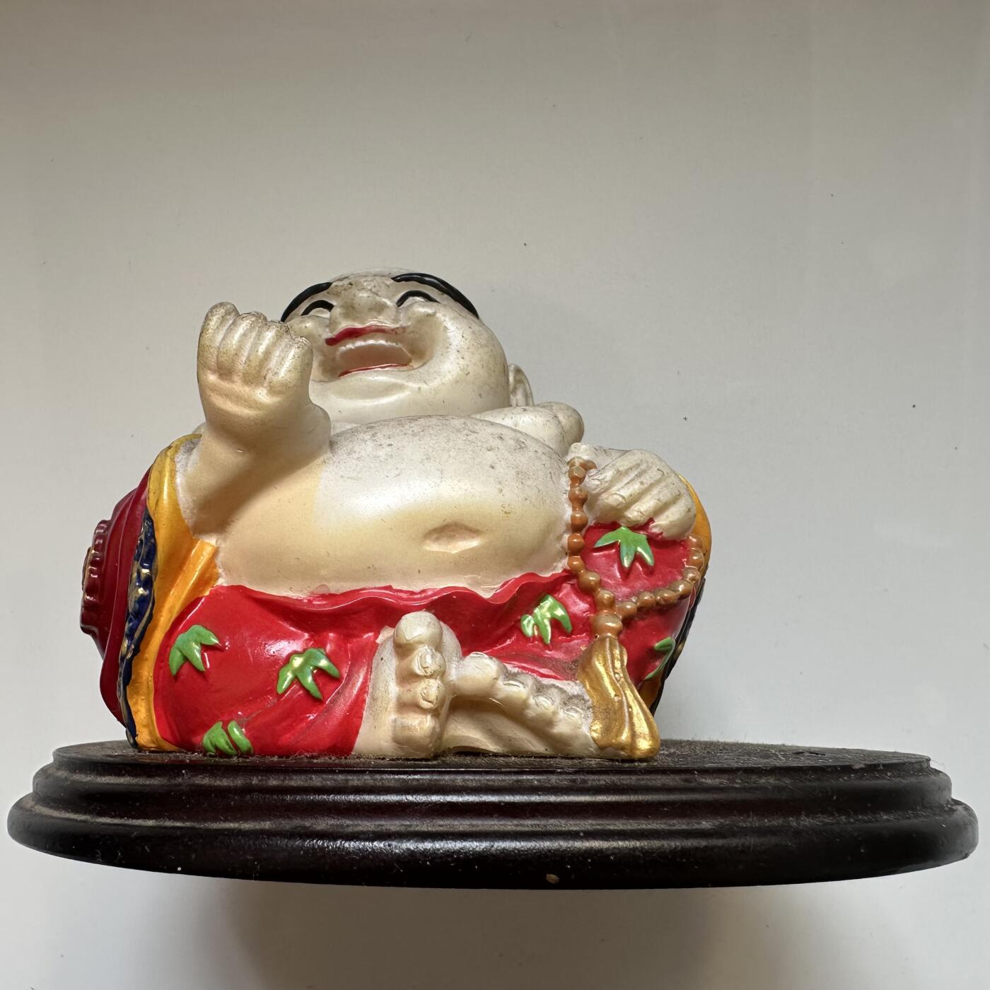 🌹外币初藏🌹🐯2025年第65场  每周二四六晚8️⃣点 接代拍 大肚弥勒佛摆件 大概是胶木材质