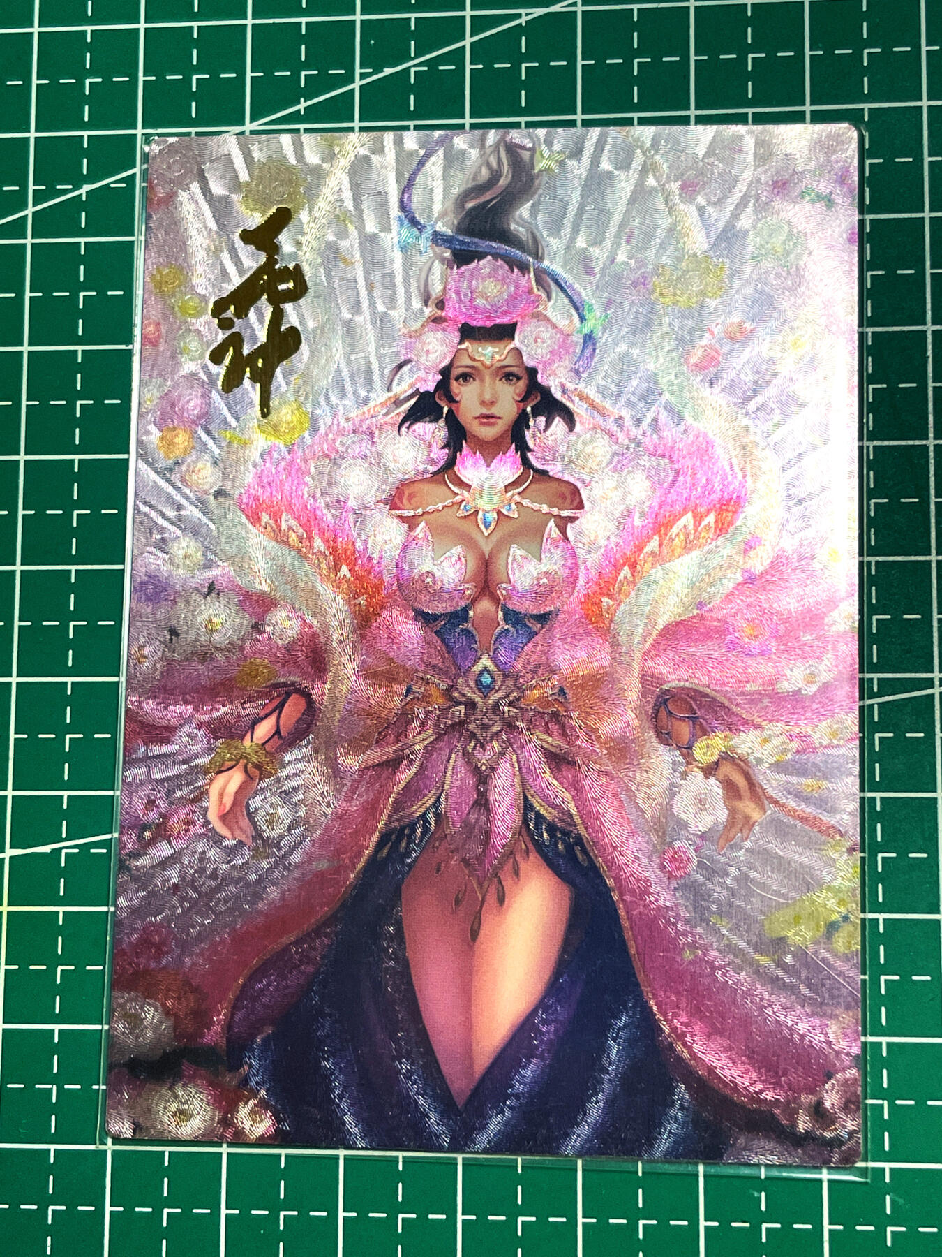 显眼宝19期 那些巅峰颜值 很漂亮的花神一张 粗闪卡 63*88