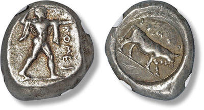 上海匡时2025年春季拍卖会 古希腊 波塞冬尼亚1斯塔特银币一枚，公元前470-420年发行于卢卡尼亚地区的波塞冬尼亚城邦，正面站立的波塞冬侧像呈手掷三叉戟状，背面站立的公牛像，打制非常精美。NGC评级，评级编号：6156730-011