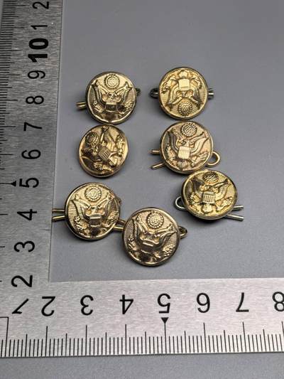 【麦稀奇收藏嘉年华】小驴勋章奖章收藏6月21日周六晚18点拍卖（有偿代拍送拍规则在简介最后，参拍须阅读规则后再参拍，关系到运费包装发货时效、真假辨别等关键信息，个人微信码在最后一个拍品） - 美军常服纽扣一组