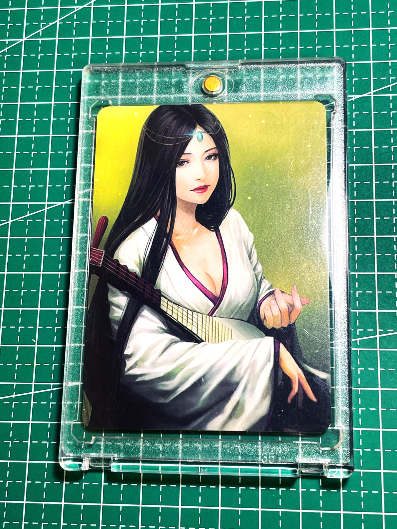 显眼宝19期 那些巅峰颜值 【带卡砖】超美的三国志人物画像 重绘版 邹氏一张  磨砂防水 彩闪工艺 尺寸 63*88