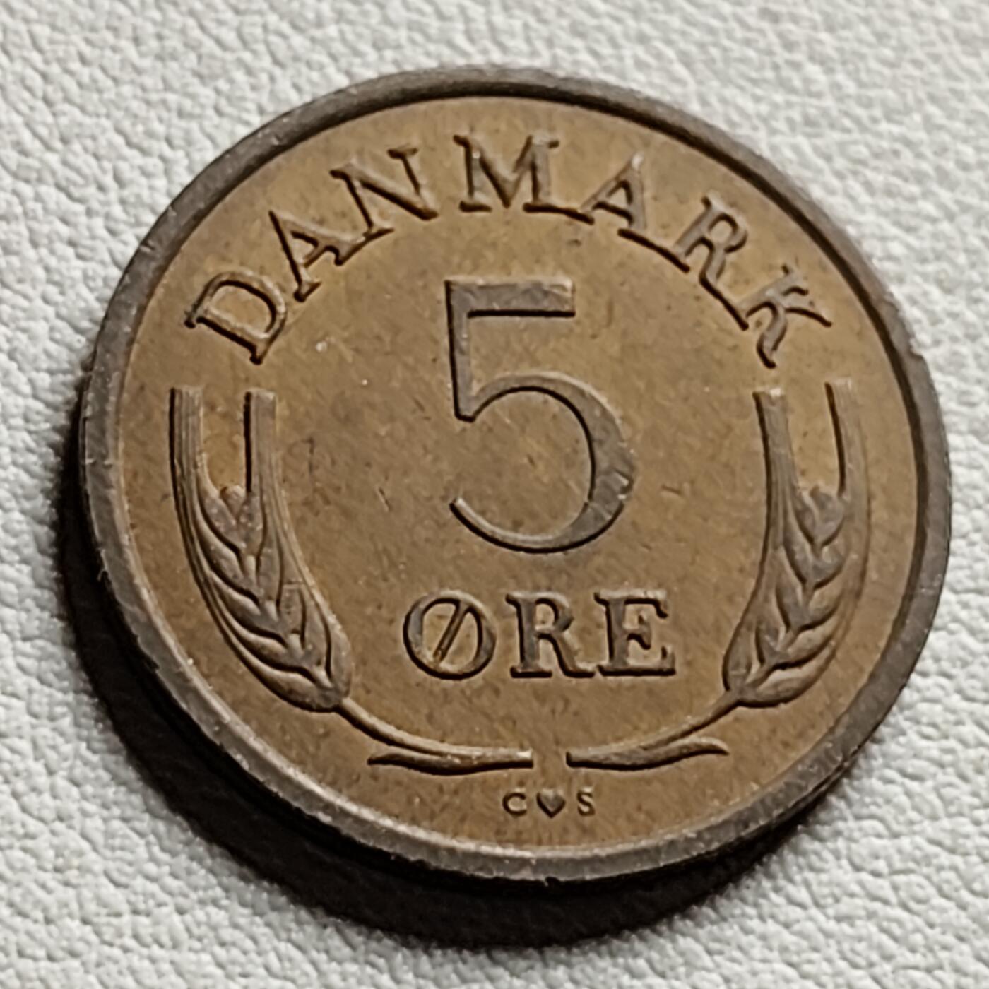 泉币菌-第40场-各国老币福利场 极美 丹麦1968年5欧尔 皇冠 弗雷德里克九世国王 CS版 青铜币 24mm