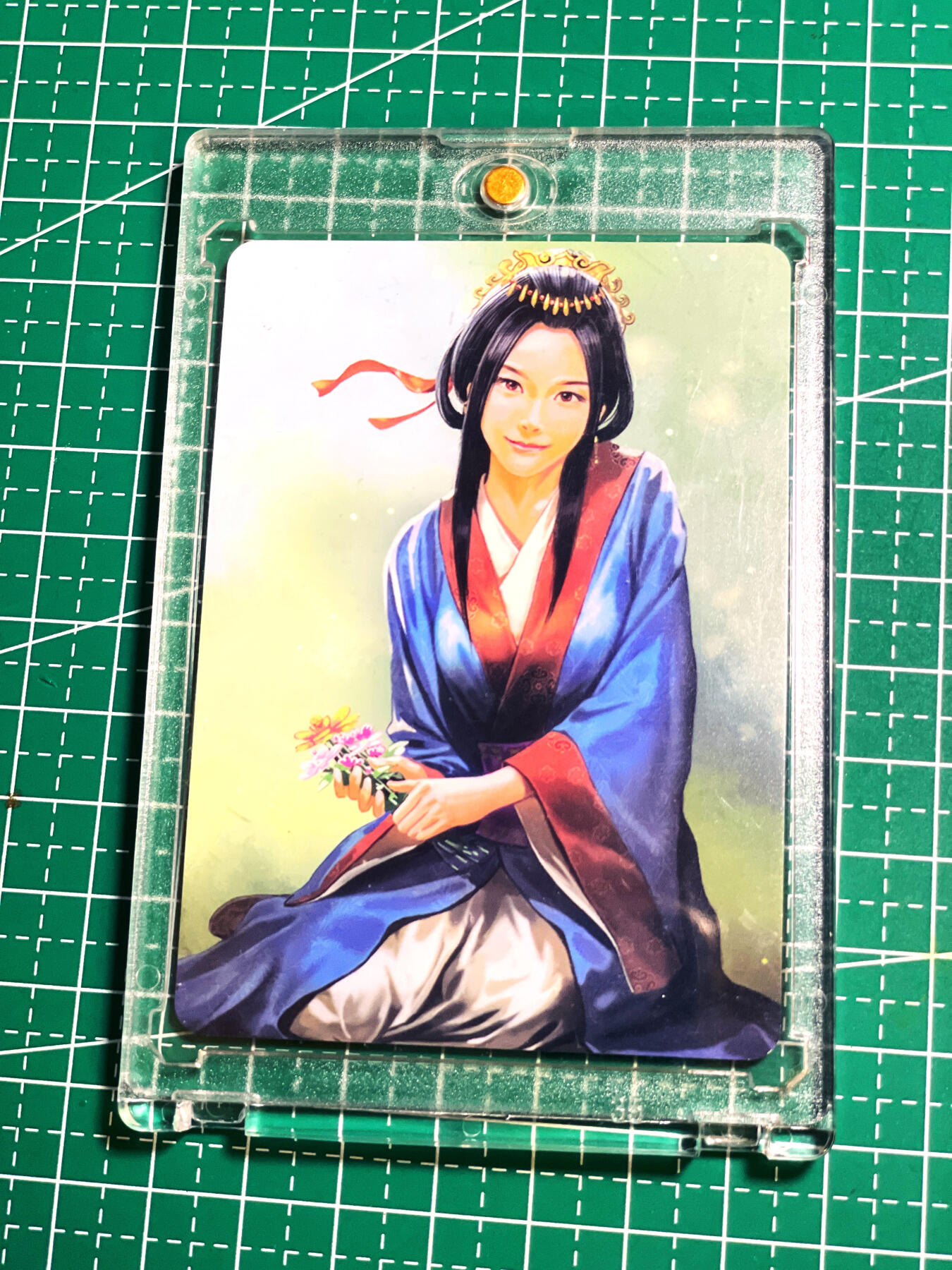 显眼宝19期 那些巅峰颜值 【带卡砖】超美的三国志人物画像 重绘版 夏侯氏一张  磨砂防水 彩闪工艺 尺寸 63*88