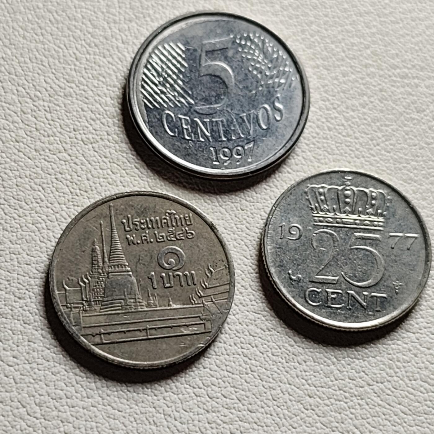 泉币菌-第40场-各国老币福利场 品质硬币三枚