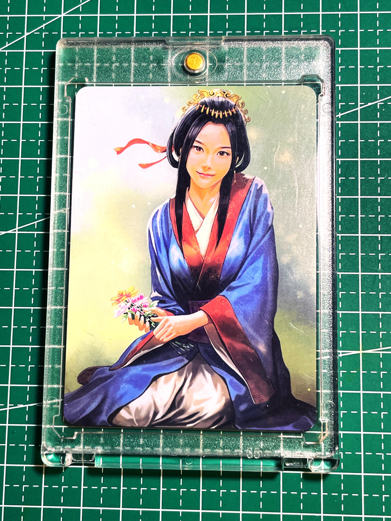 显眼宝19期 那些巅峰颜值 【带卡砖】超美的三国志人物画像 重绘版 夏侯氏一张  磨砂防水 彩闪工艺 尺寸 63*88