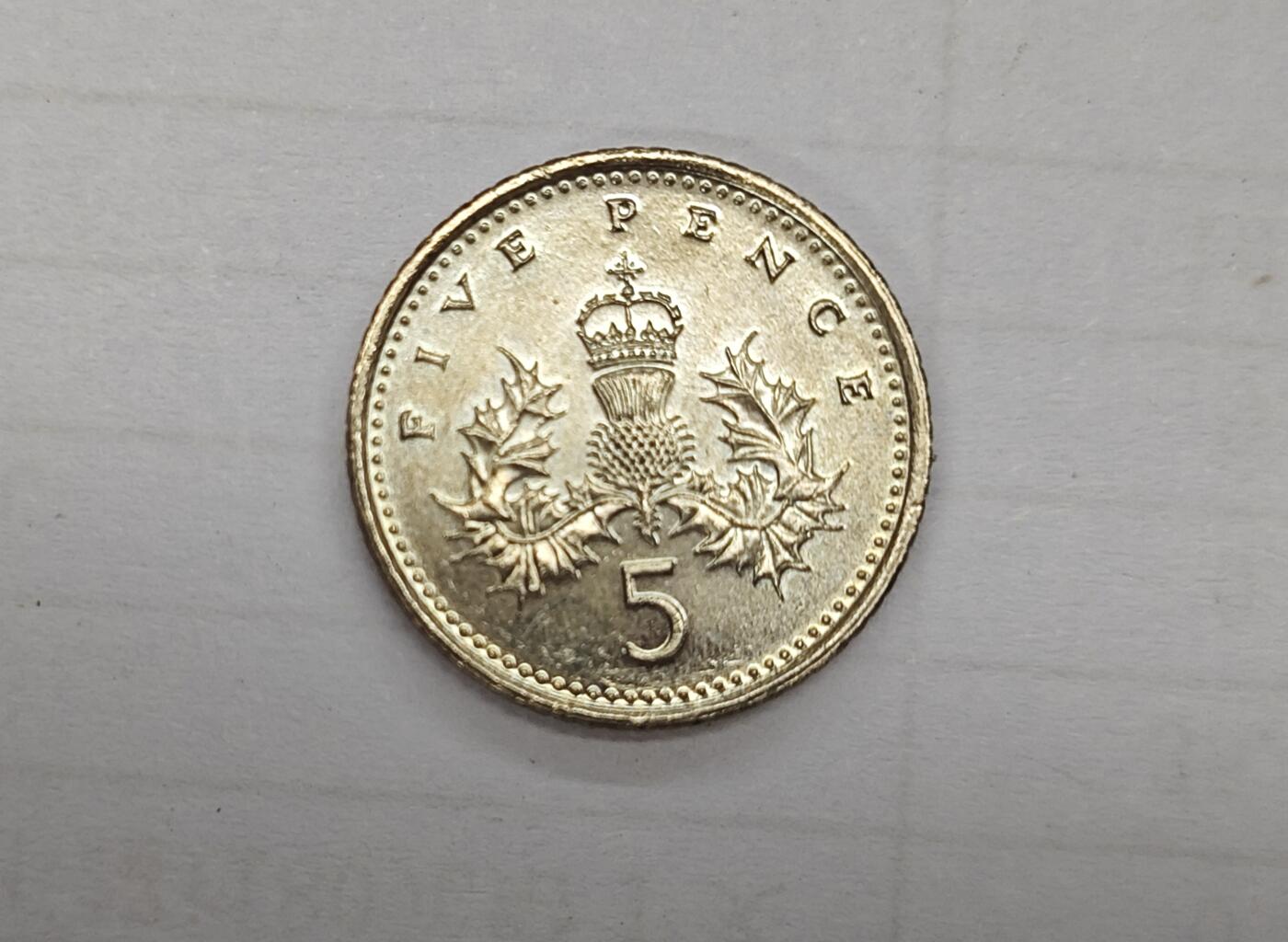 外国小硬币专场（涵盖硬币介绍） 英国United Kingdom 5 pence 「1992 5 pence」