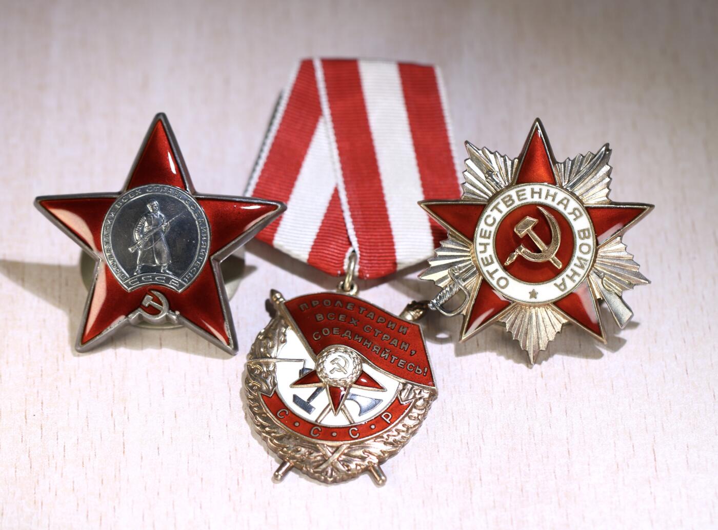 大猫徽章拍卖 第273期 苏联海军黑海舰队水鱼雷实验组部门副主任套章