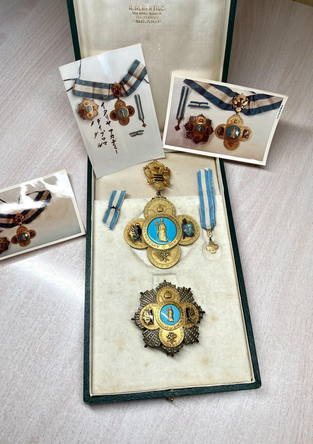 大猫徽章拍卖 第273期 欧洲教会章