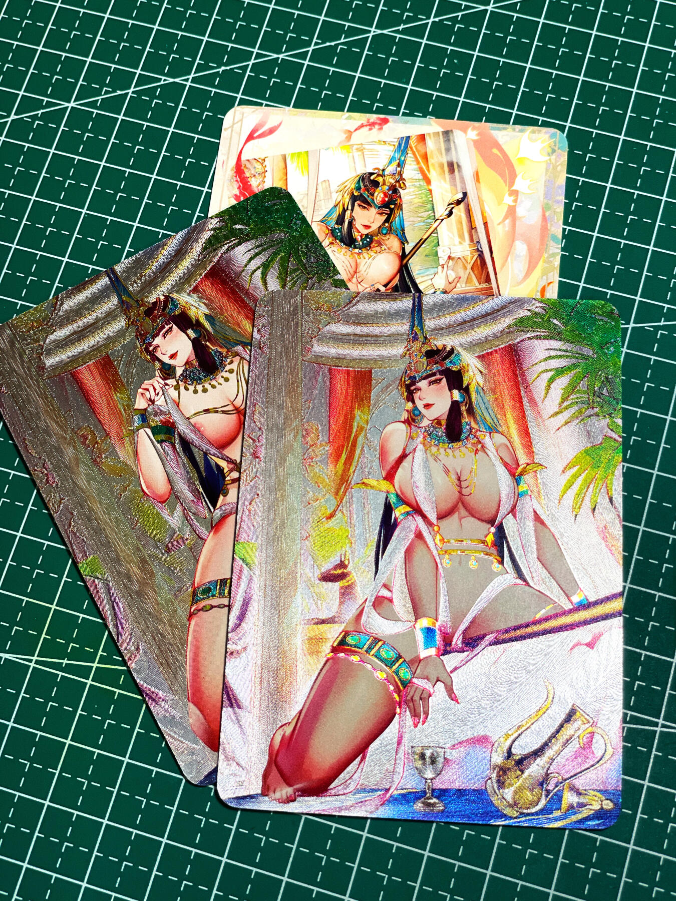 显眼宝19期 那些巅峰颜值 【绝品 仅拍一次】 埃及艳后  限定典藏 三姿势 三联 含艺术 粗闪工艺 63*88