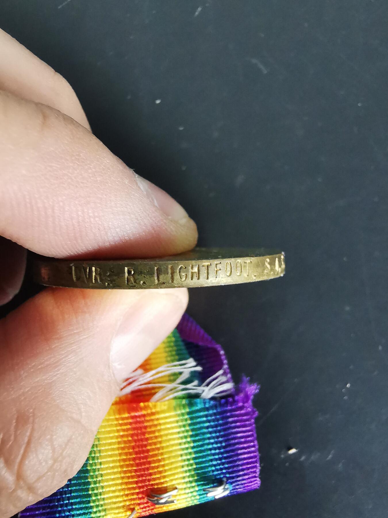 老王徽章第129期