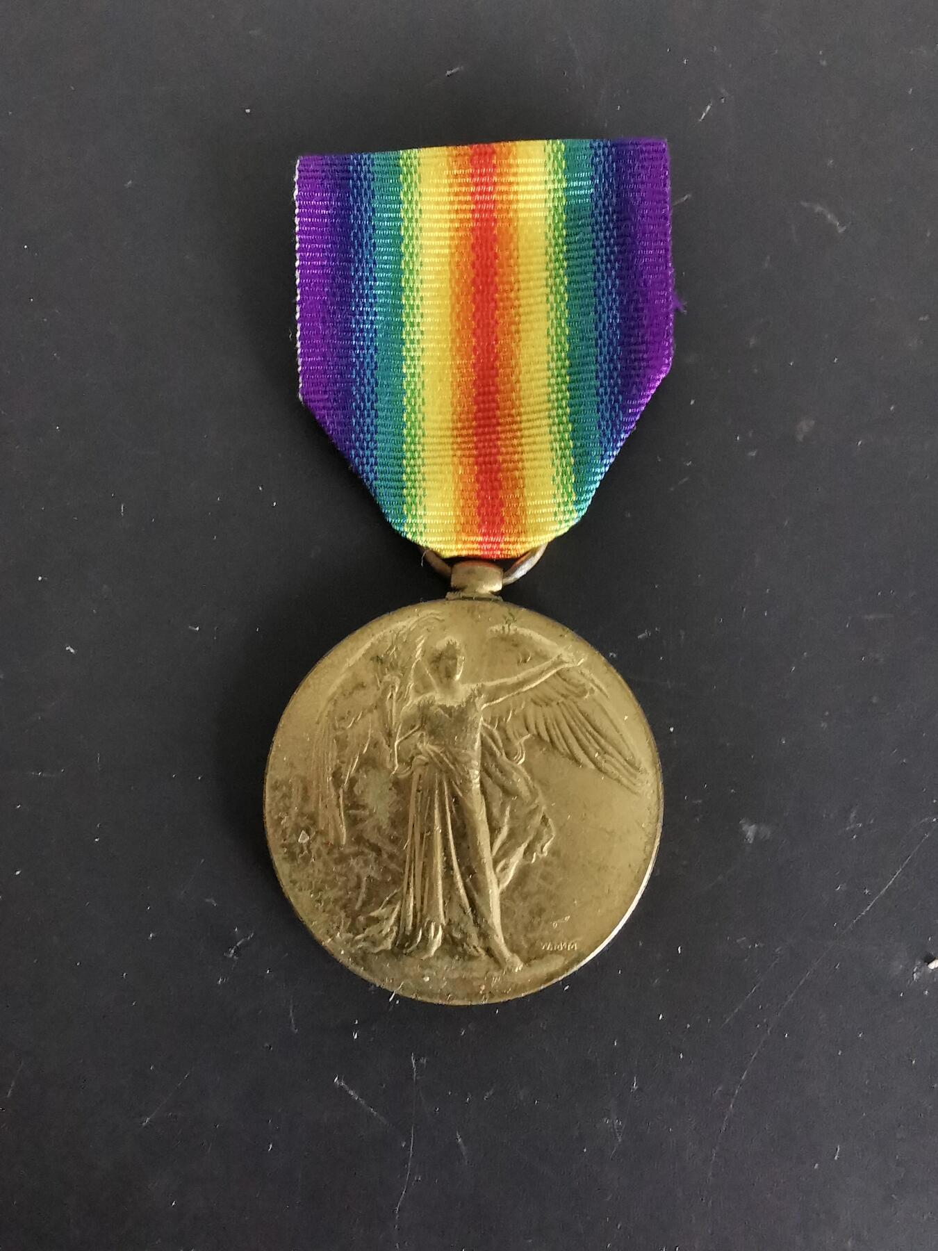 老王徽章第129期