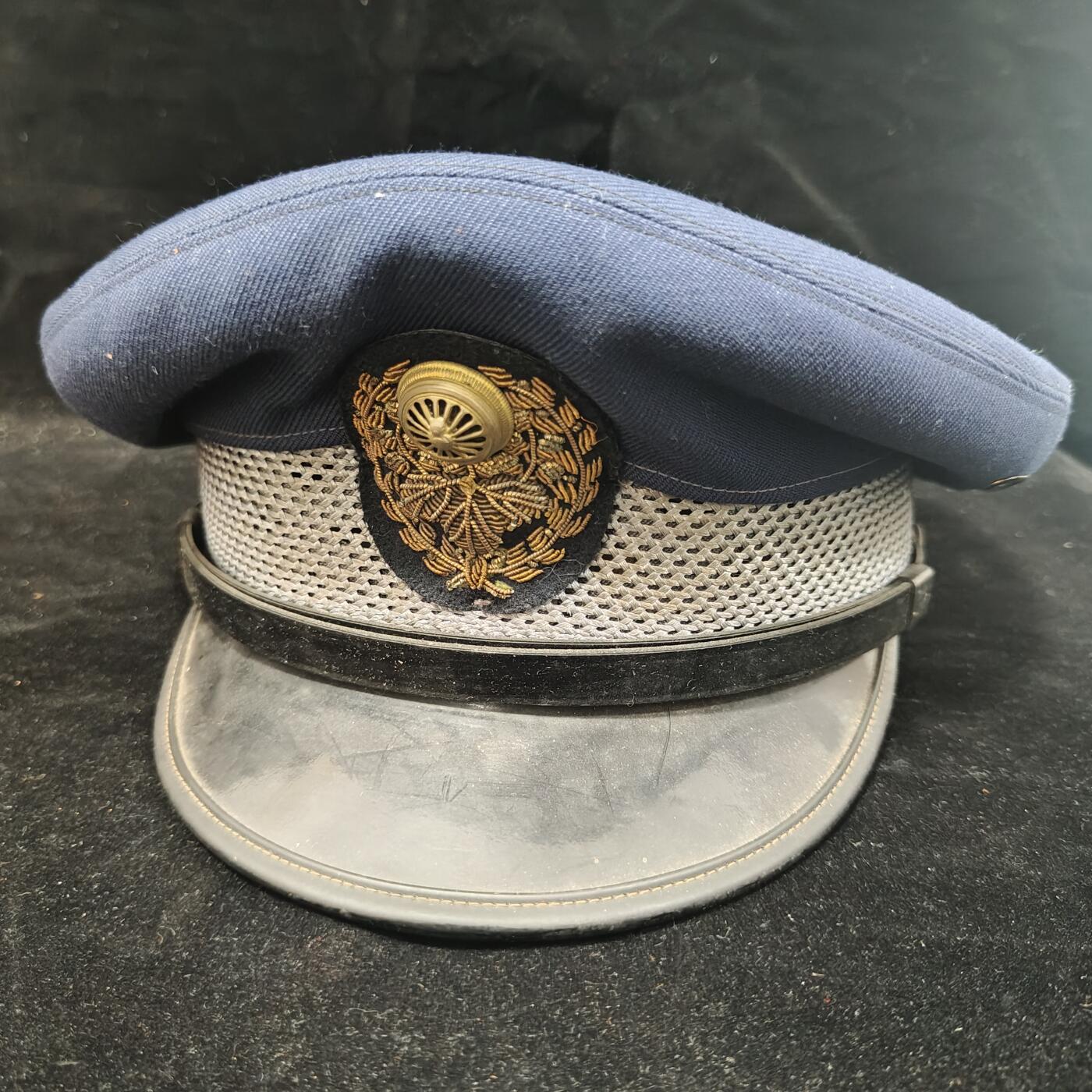 0元起拍勋章 第271期 咸鱼国勋章拍卖专场 6月25日（周三）下午6：00开始 稀少 日本铁道井查大檐帽 带冬季帽罩 55CM