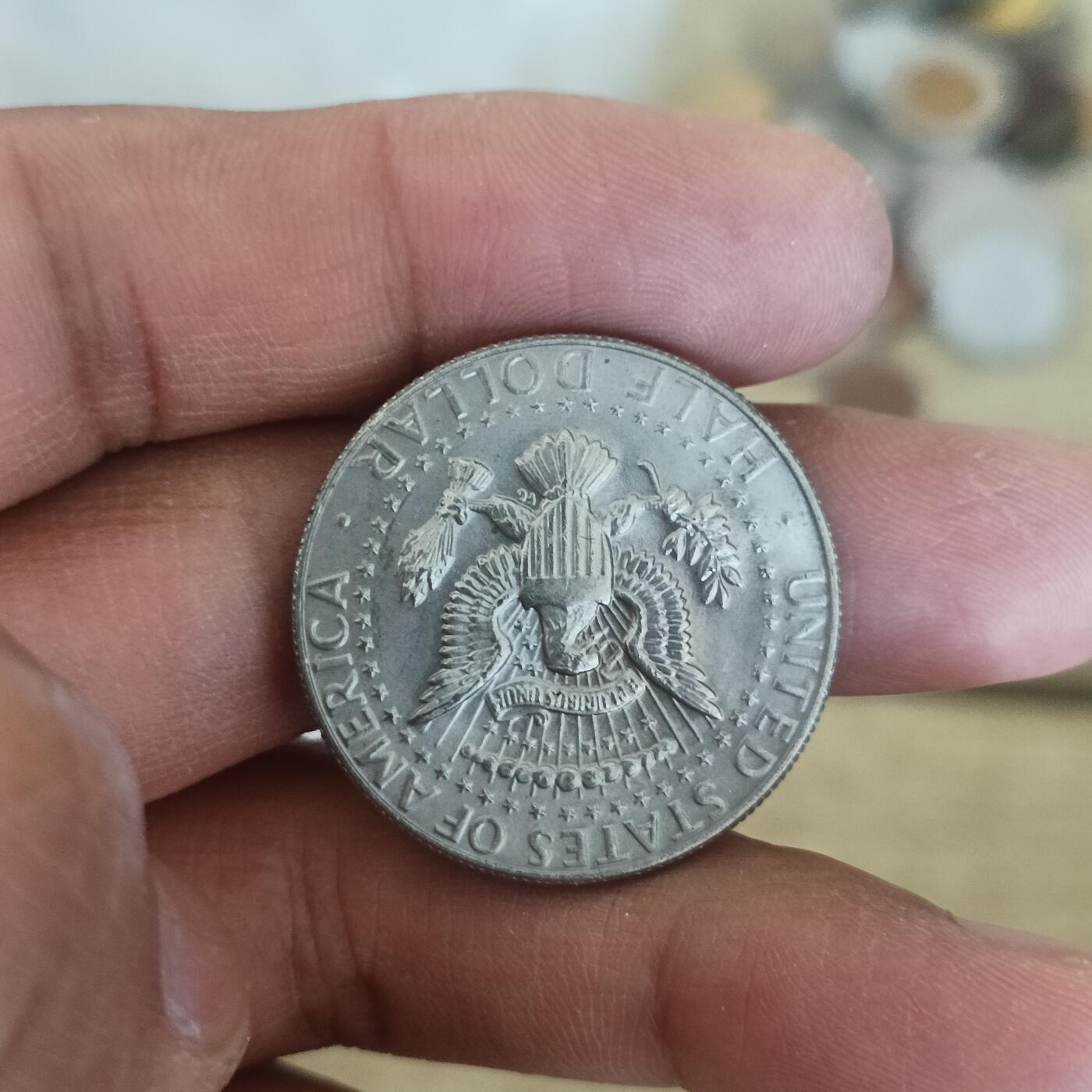 泡泡币外币第五十四场可代拍15038385335微信 美国85年半元