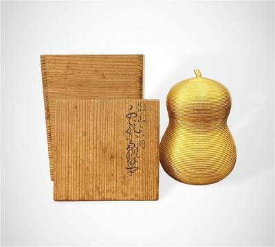 上海拍卖行2025年春季西洋艺术品拍卖会 - 日本漆器木胎金彩千层葫芦茶器(H:12.3cm)