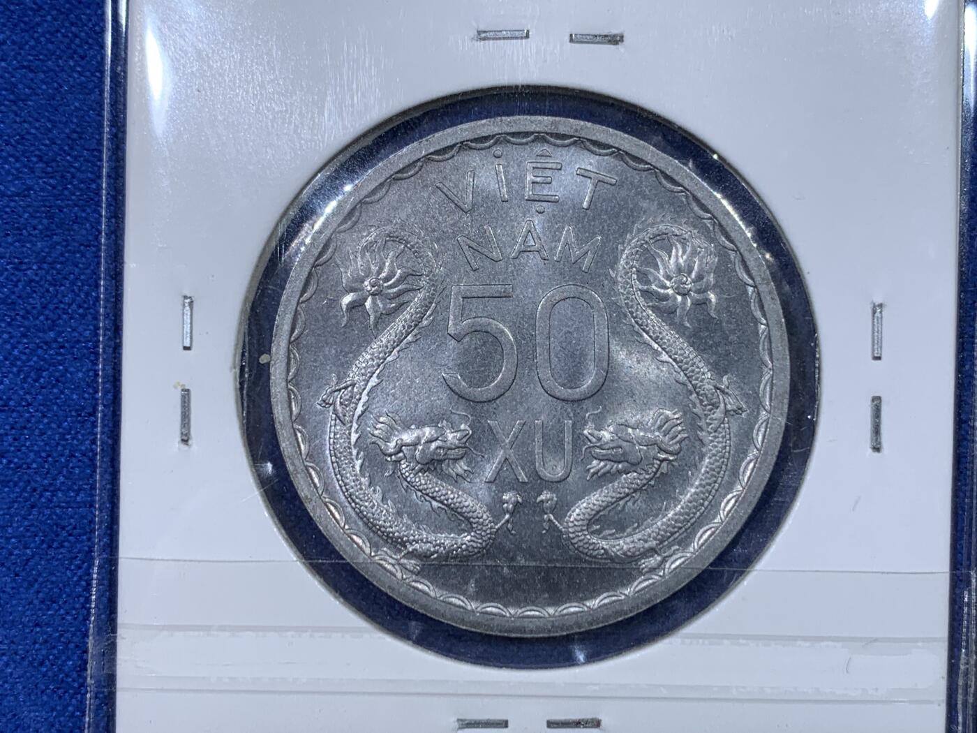 《竞宝斋》第394场 周日，周一，2场连拍 （全场包邮） 越南1953年三姐妹3枚套 裸币状态难得