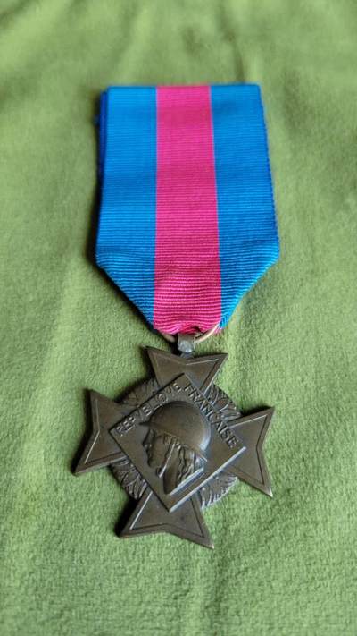 嘉宝良覃世界勋赏第10期拍卖 法国二战志愿参战奖章