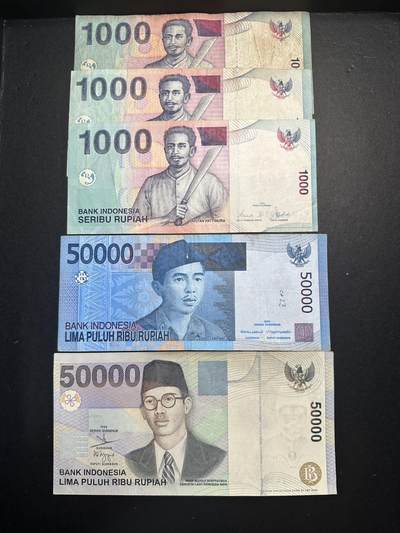 蒂克钱币-第38次平价纸币自动拍 包邮 - 印度尼西亚 不同时期 10万3000卢比 纸币 流通品相