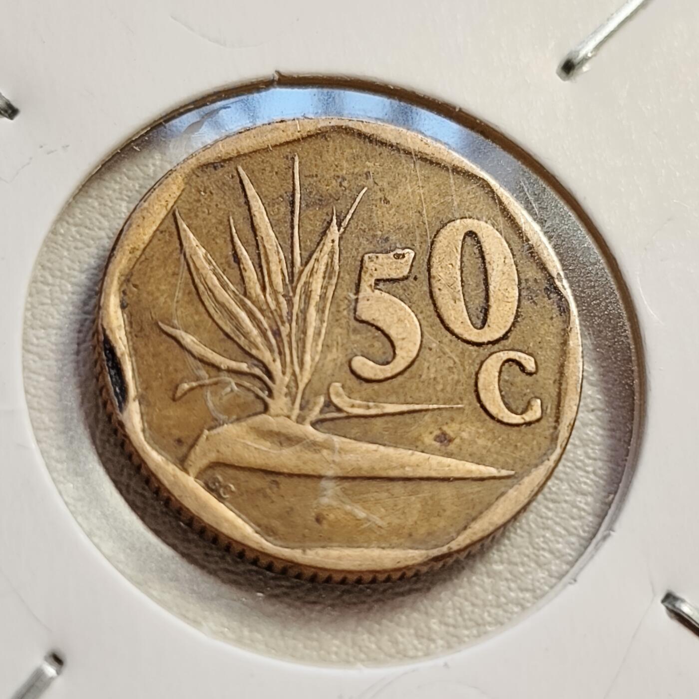 泉币菌-第42场-各国散币 南非50分黄铜币 22毫米 梅兰菊花 
