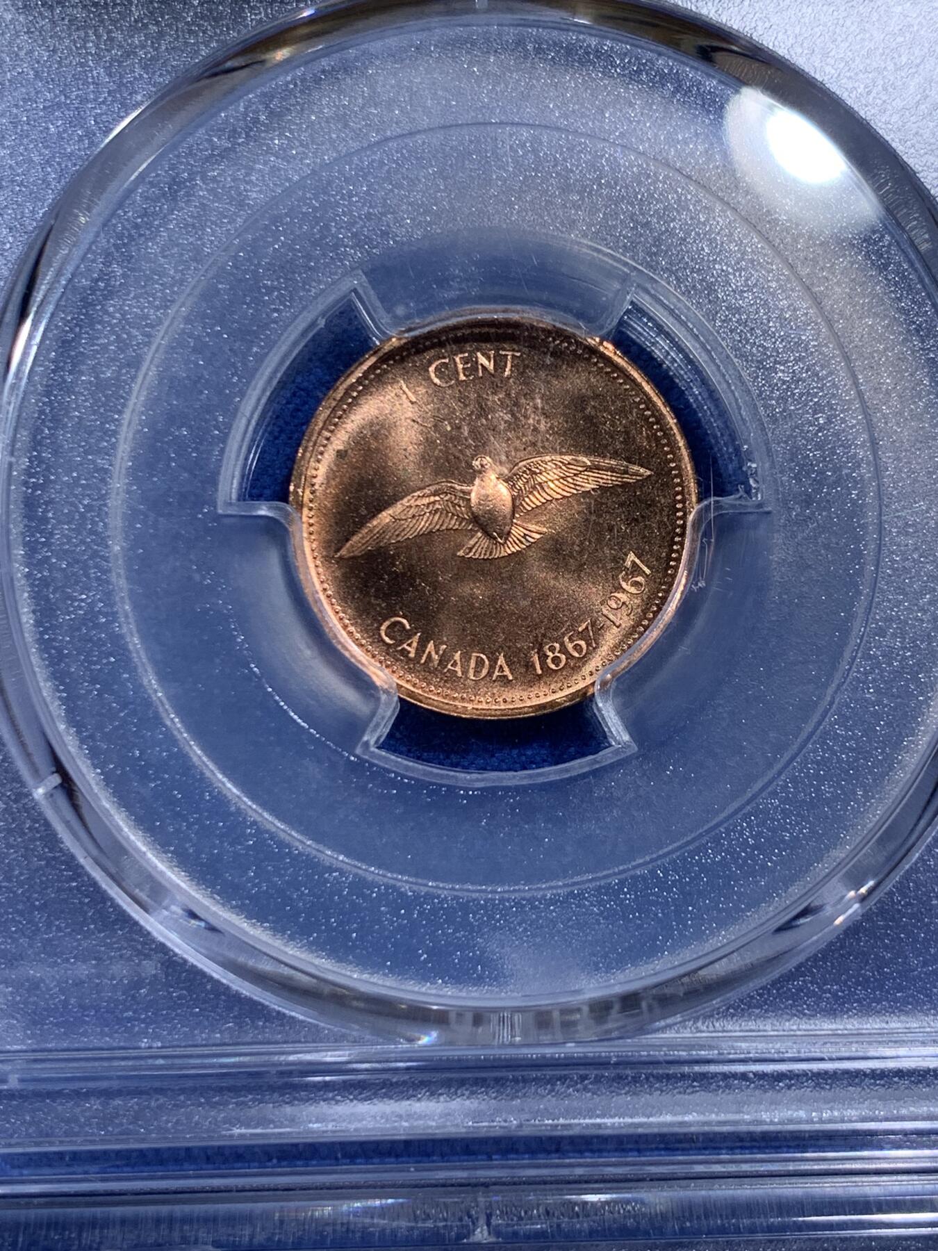 《竞宝斋》第395场 周日，周一，2场连拍 （全场包邮） 四枚一组 PCGS PL65RD/PL64/PL66/PL65 加拿大1967年建国百年1分/10分/25分/50分，PL大多是白币，重彩币还能有镜面感非常难得。3枚银币都是重彩，实物非常漂亮