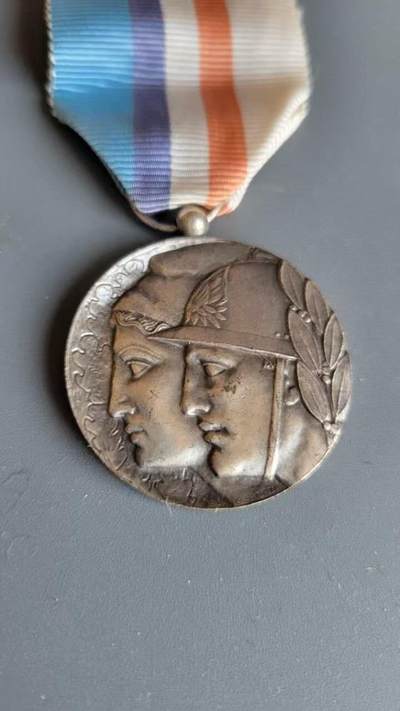 嘉宝良覃世界勋赏第10期拍卖 法国消防服役章