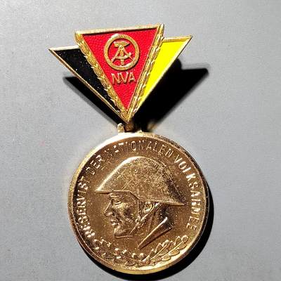 PCAI钱币  24-438  杂项小专场 - 东德金级预备役军官奖章