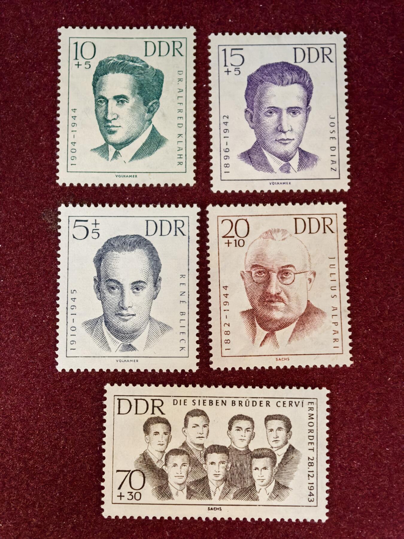 联合阁邮币社™ ——“精品多国邮票” 东德 1962年 殉难的战士 5全 (背有掉胶)