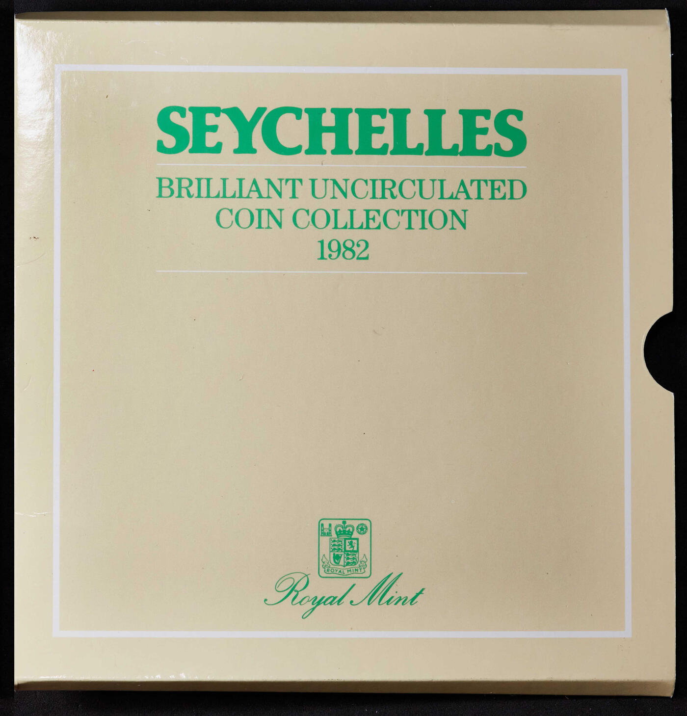 【俄甄集藏】2025年(040) 06-25星期三晚 19:00 全场包邮