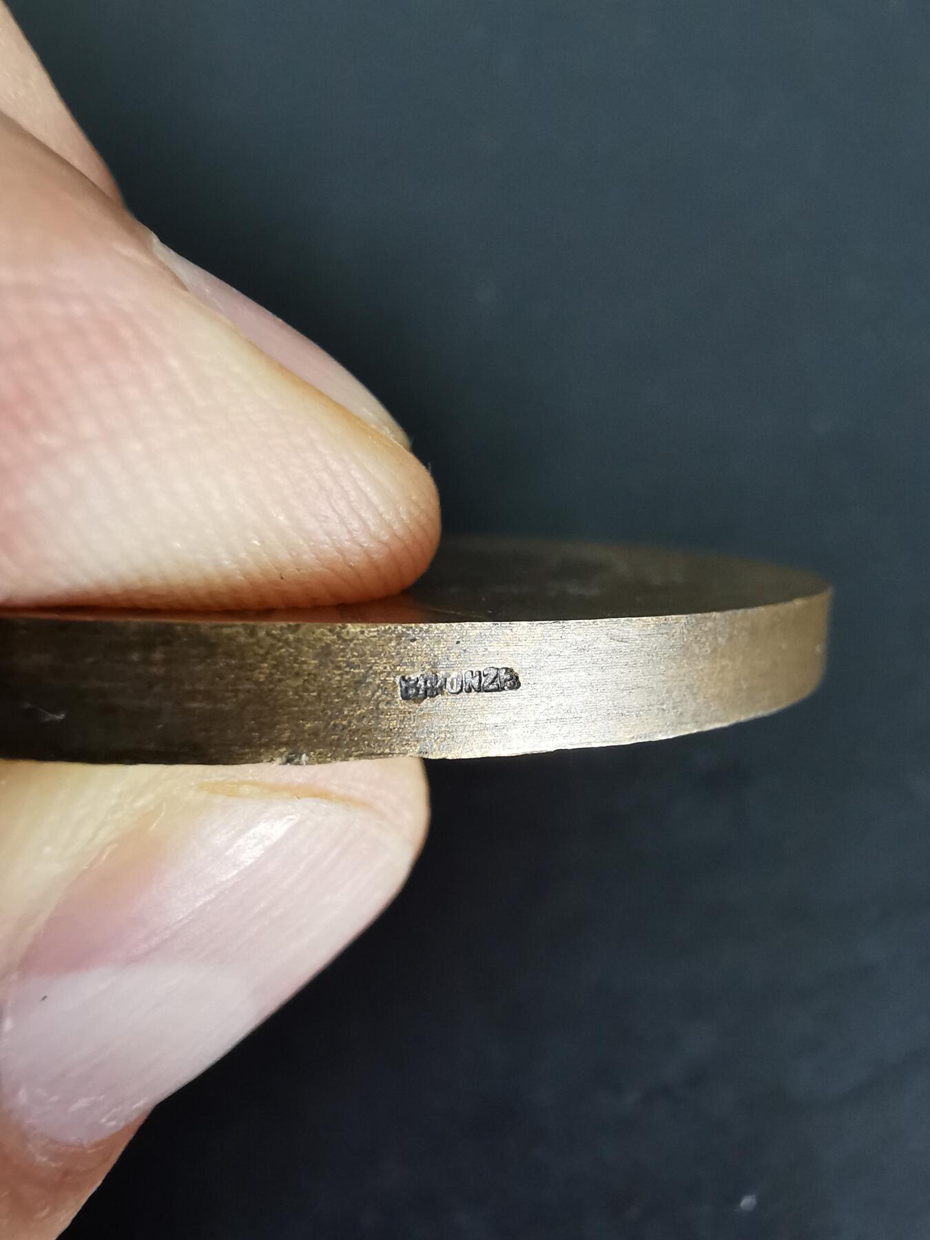 老王徽章第130期