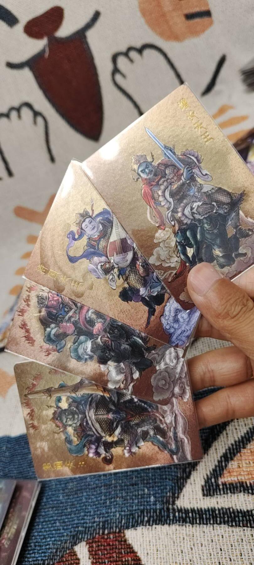 秋原瞳的小店第十六期（火辣辣的夏天，卡游最火哪吒和昆仑万象最火项目激情碰撞） q百里李云中粗闪4大天王异色