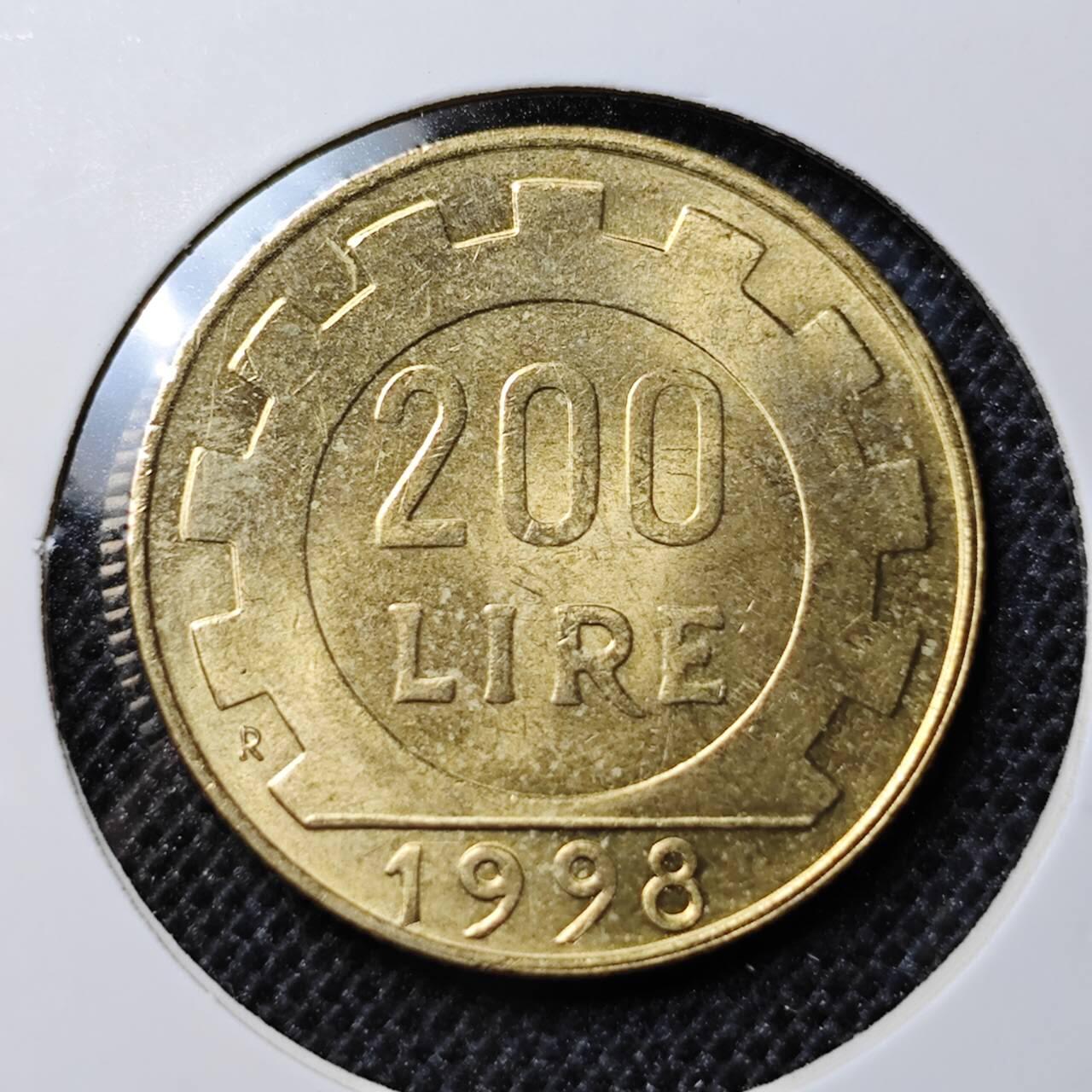 KK钱币收藏小铺 第303期 2月预留时间 周末发货 1998意大利200里拉 好品铜币