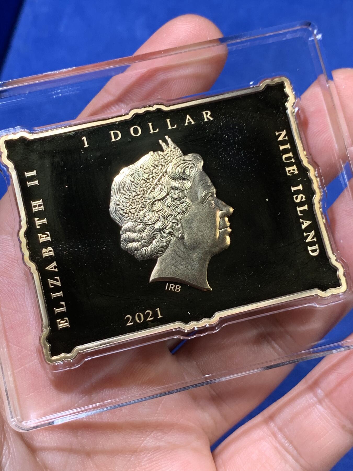 《竞宝斋》第396场 周日，周一，2场连拍 （全场包邮） 2021纽埃世界名画系列神奈川冲浪里，带盒，发行量2000