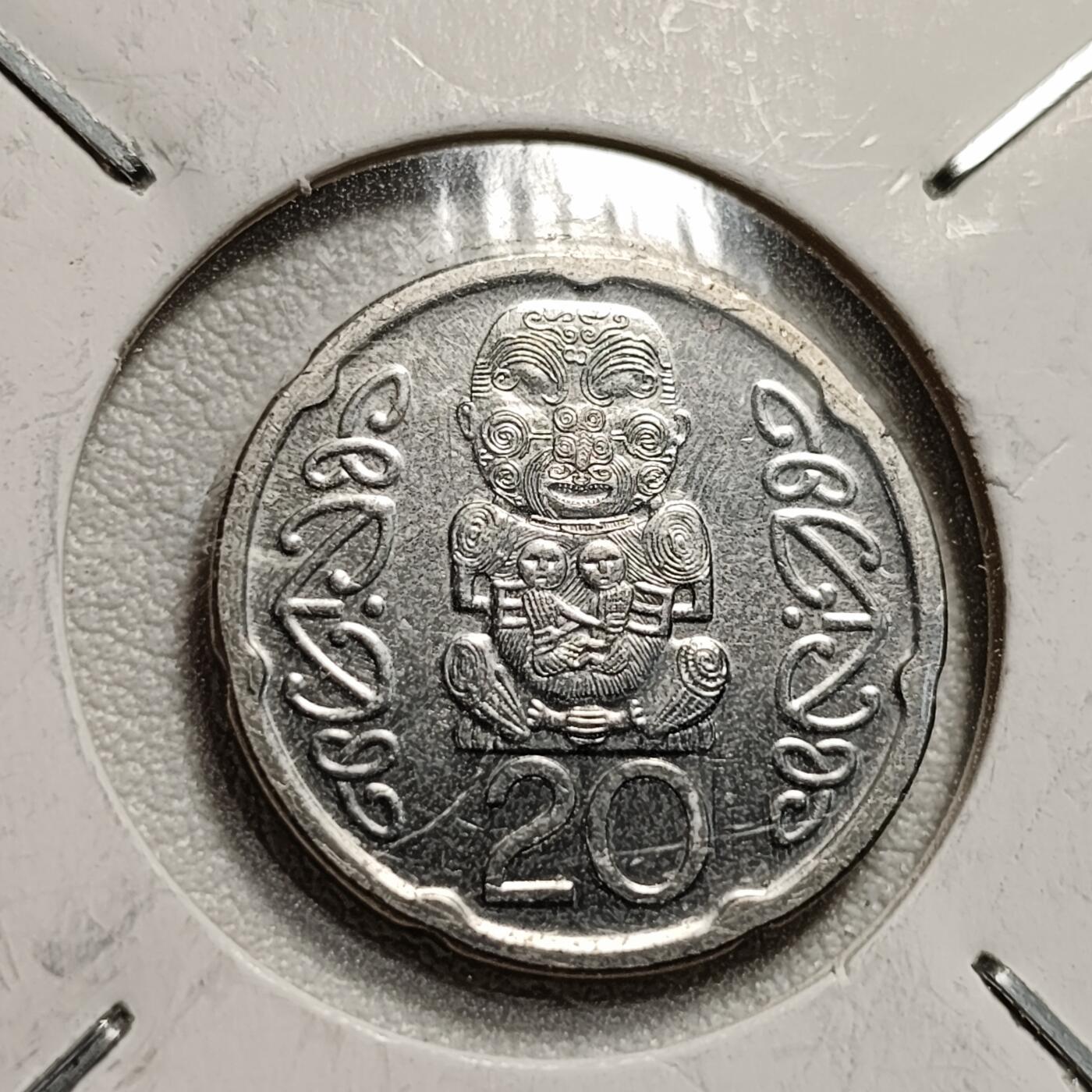 泉币菌-第44场-各国钱币 新西兰20分硬币 21.75mm 老年女王 毛利人