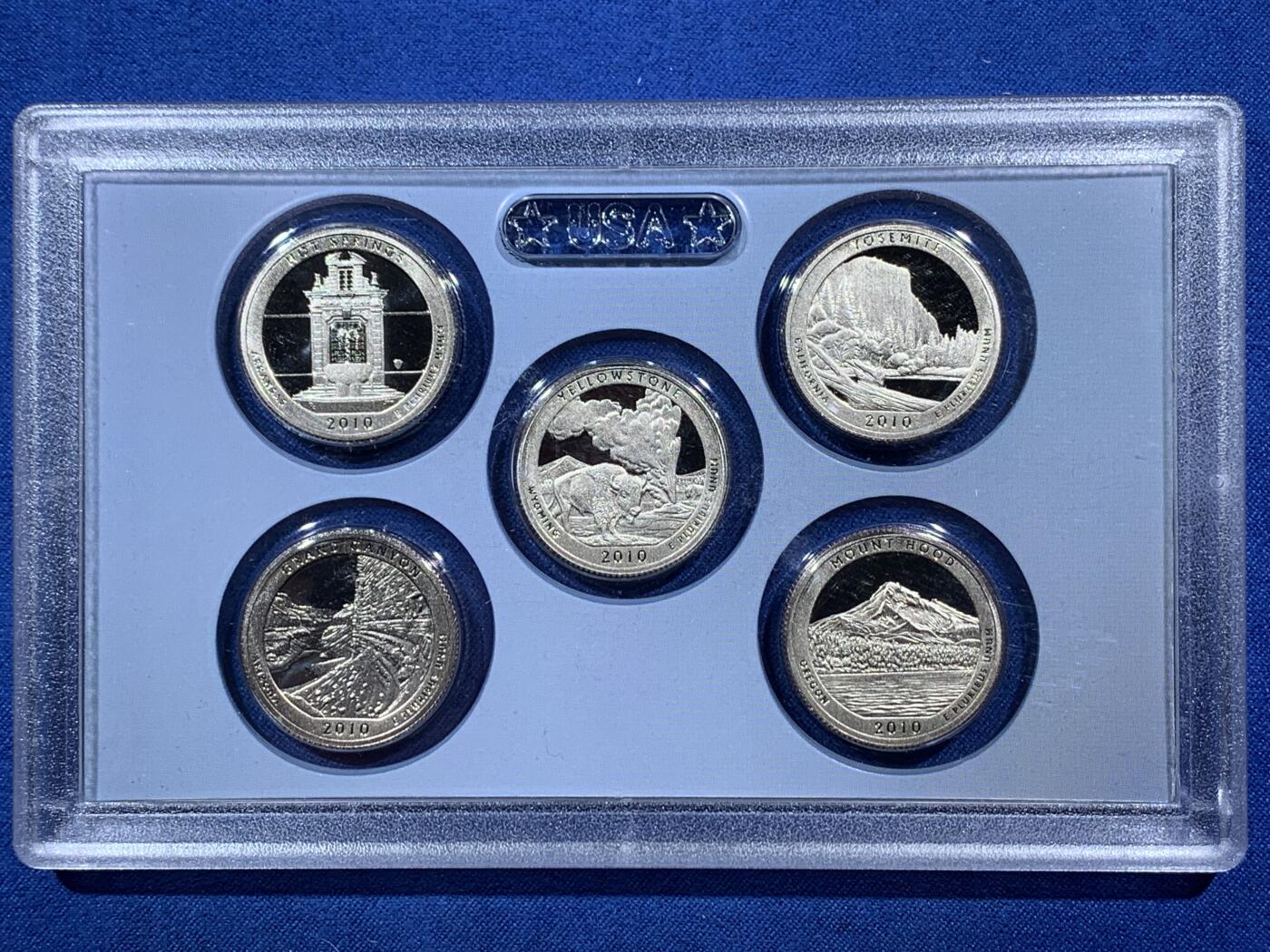 《竞宝斋》第396场 周日，周一，2场连拍 （全场包邮） 美国2010年精制套币，品相好。