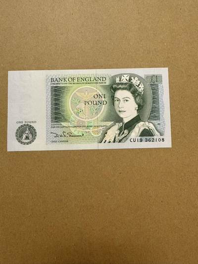 【炜奕收藏】，第三十八期 - 英国D序列1镑，UNC品相，号码无47
