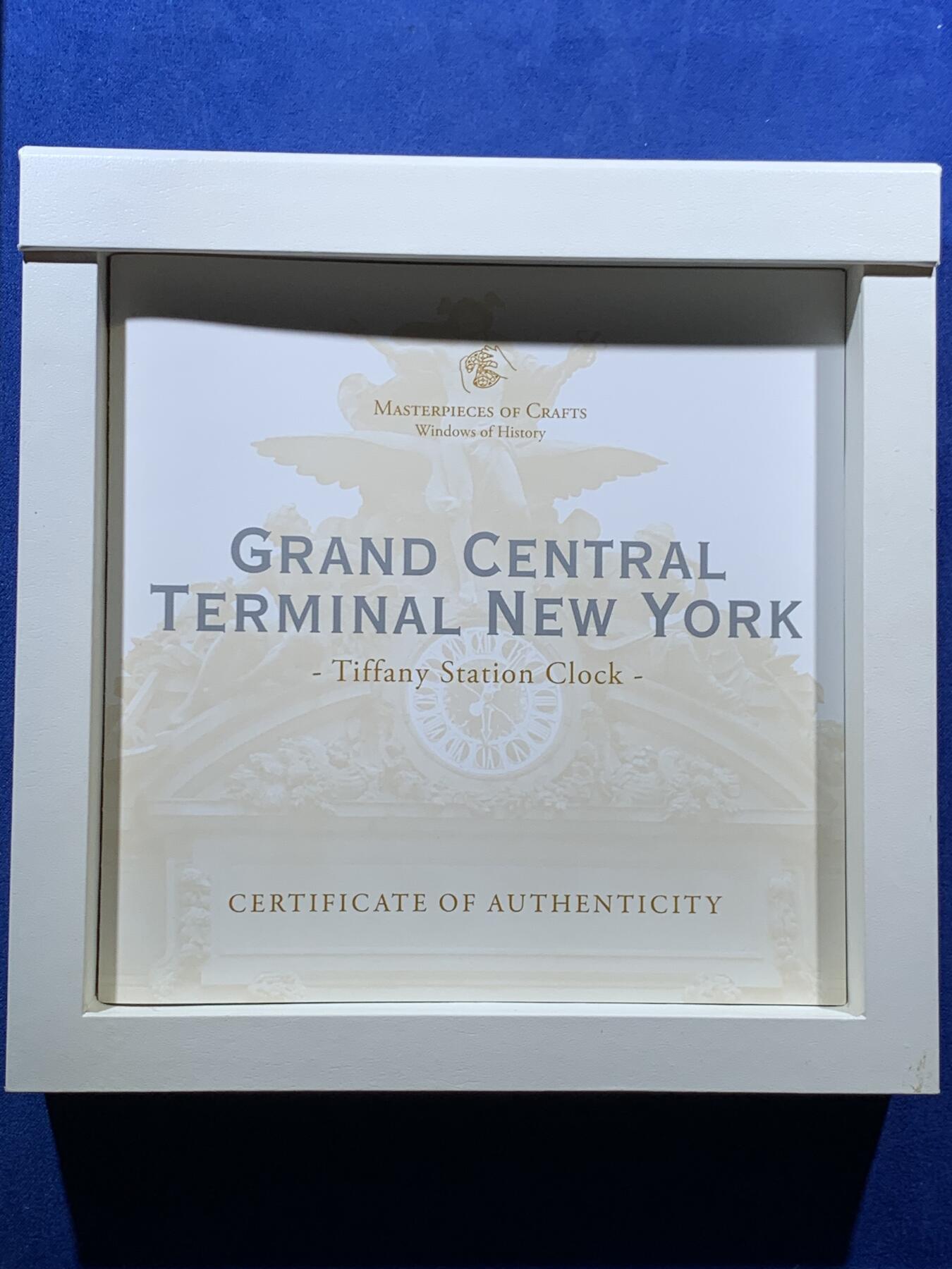 《竞宝斋》第396场 周日，周一，2场连拍 （全场包邮） NGC PF69UC 库克2013年发行历史之窗系列-纽约中央火车站镶嵌彩色钴玻璃10元精制艺术银币（加大盒，限量发行1913枚，50克925银，采用双面镂空浮雕+手工镶嵌玻璃。）盒证齐全