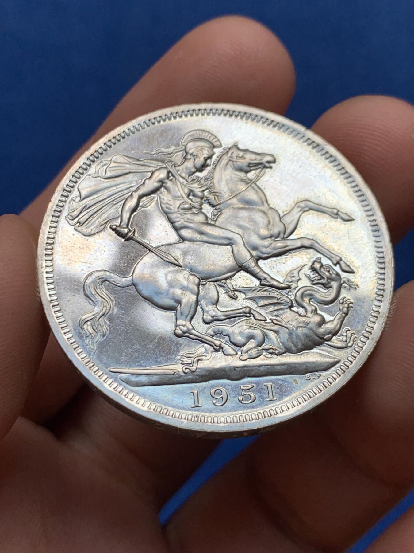 《竞宝斋》第396场 周日，周一，2场连拍 （全场包邮） 英国 最后的 镍马剑 1951 红盒 细节见图