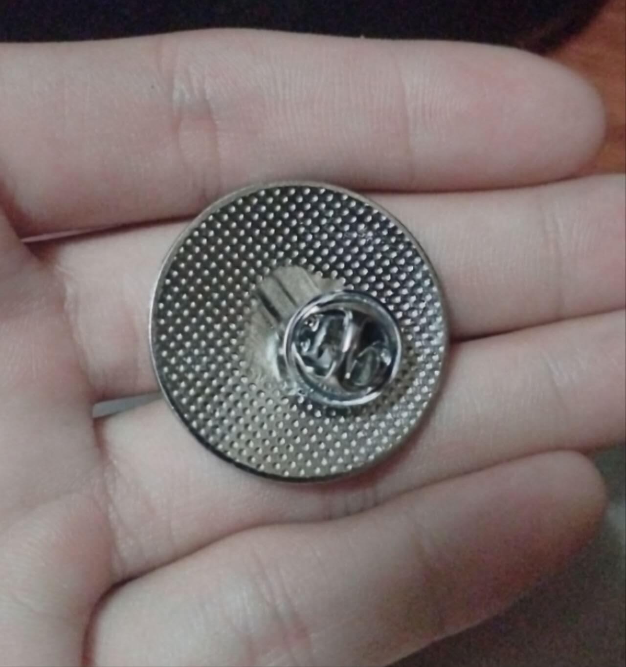 弯弯徽章